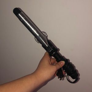 One inch Conakry curling iron